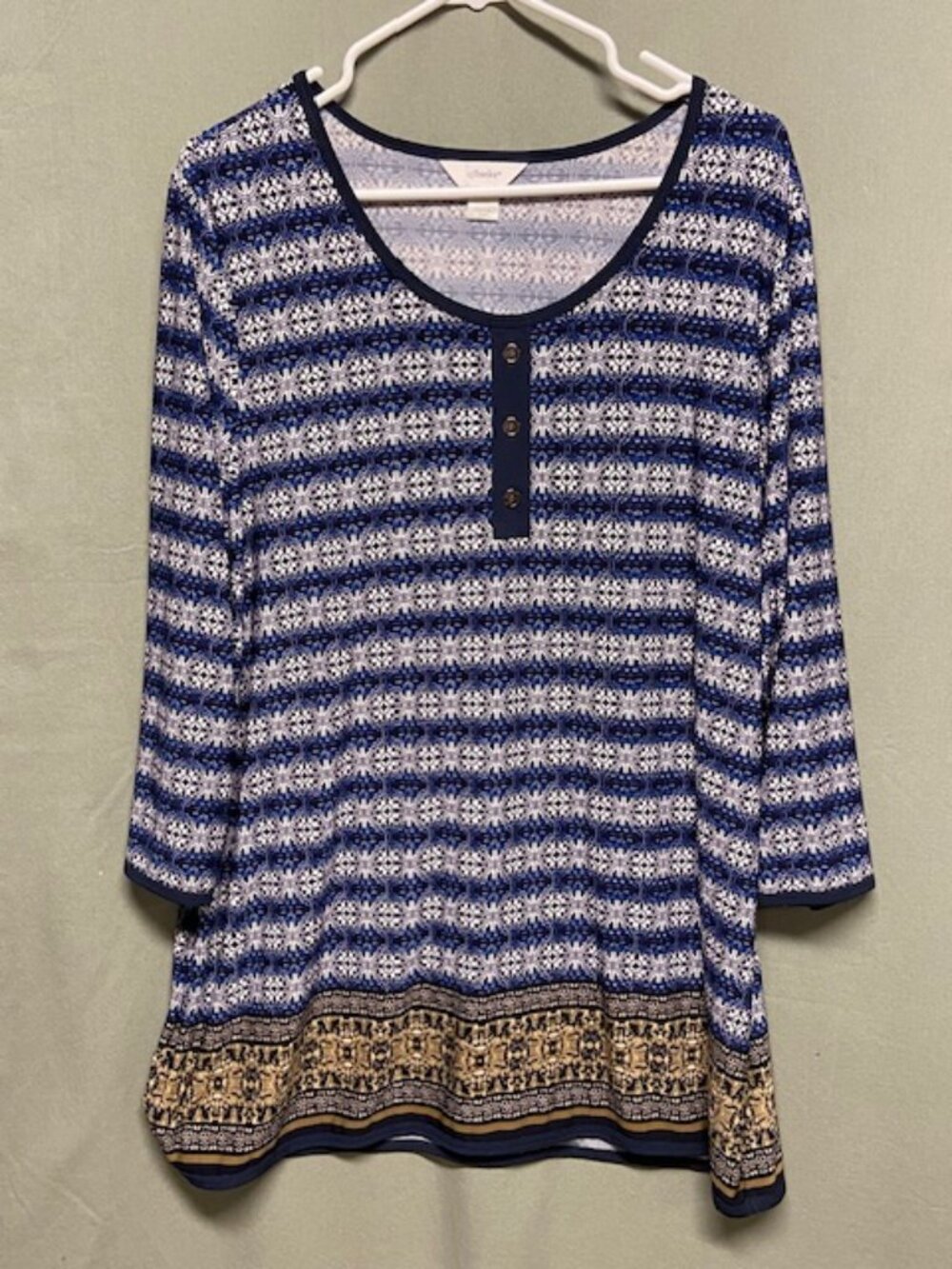 Christopher & Banks Long Sleeve Top